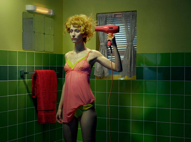 Креативные сексуальные фото от фотографа Miles Aldridge