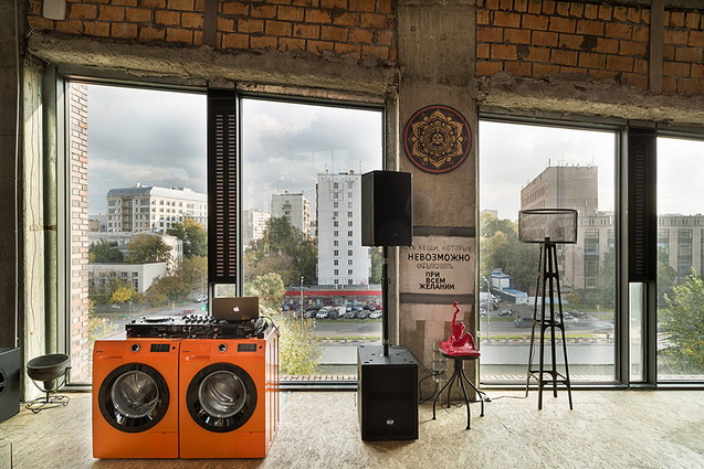 Лучший дизайн бара ресторана - Door 19 в Москве