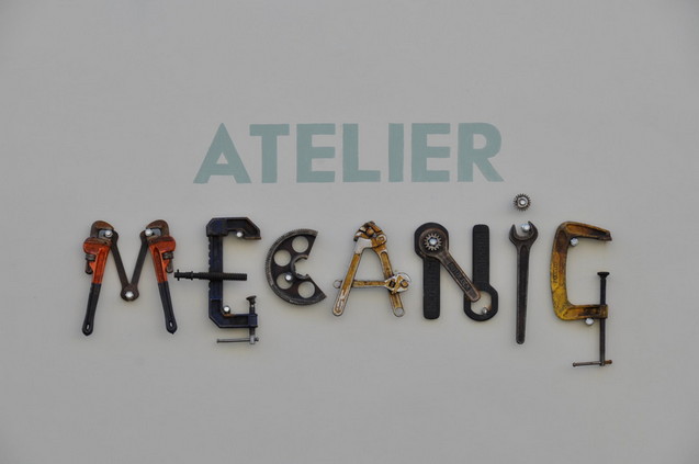 Дизайн бара в стиле гаража или мастерской - L’Atelier Mecanic