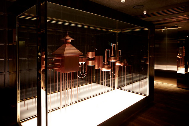 Дизайн бара в стиле Johnnie Walker