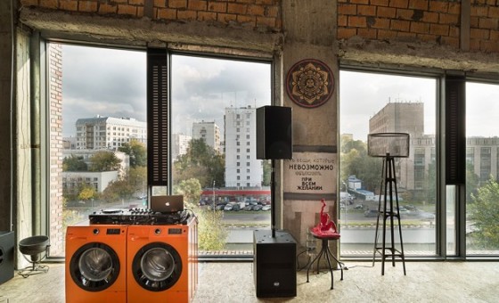 Бар-ресторан Door 19 в Москве