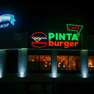 PINTA BURGER CAFÉ