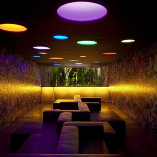 Бар Numero от дизайнера Isay Weinfeld