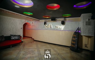 Lounge bar &amp; karaoke SILK WAY